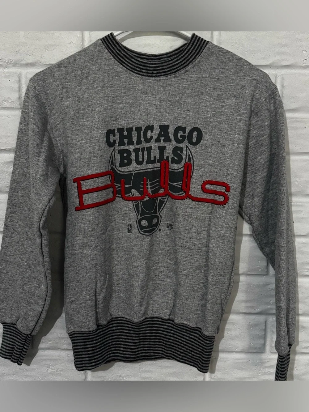Vintage Chicago Bulls NBA Retro Crewneck Sweatshirt Youth Medium 10-12